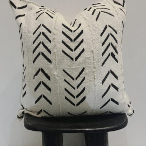 Yorosso Cream Mudcloth Cushion